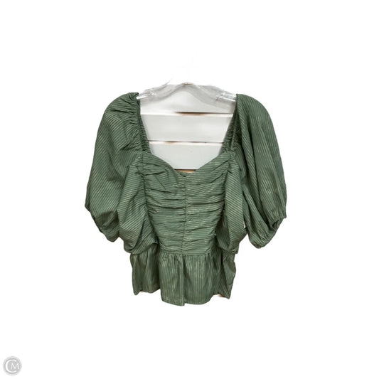 Top Short Sleeve By Express In Green, Size: Xl