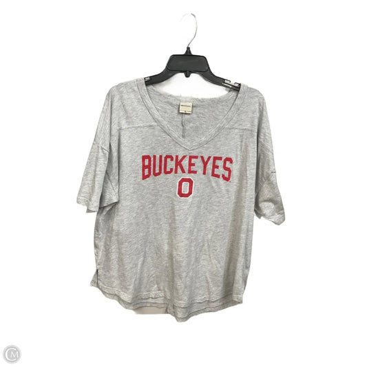 Top Short Sleeve Basic By Clothes Mentor In Grey & Red, Size: Xl