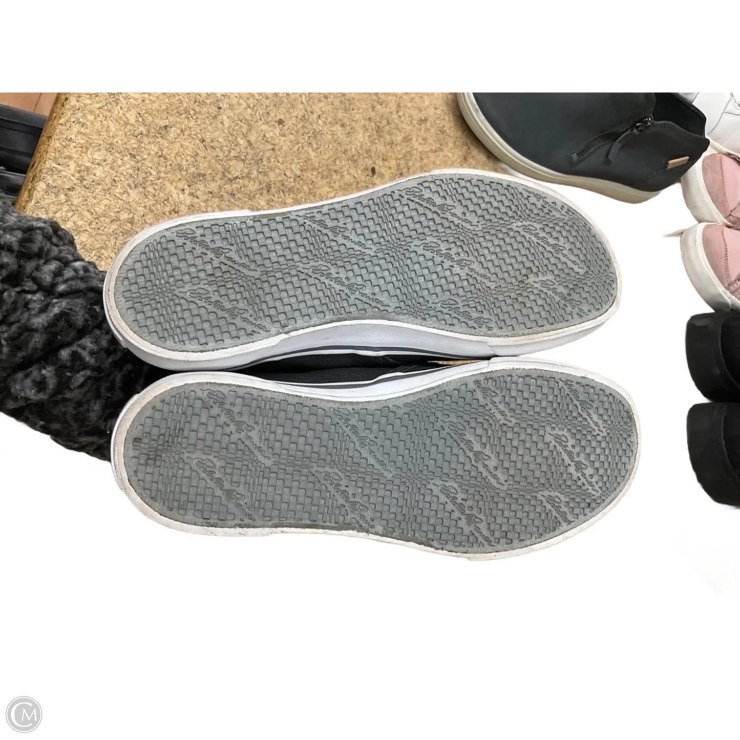 Shoes Flats By Eddie Bauer In Grey, Size: 8