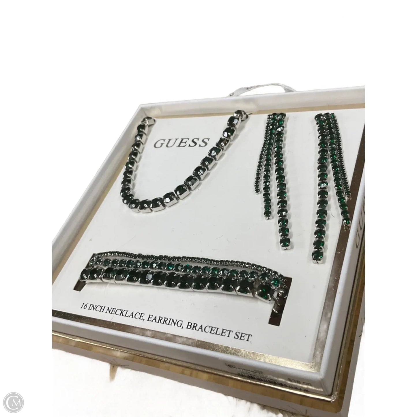 Necklace Set By Guess, Size: 03 Piece Set