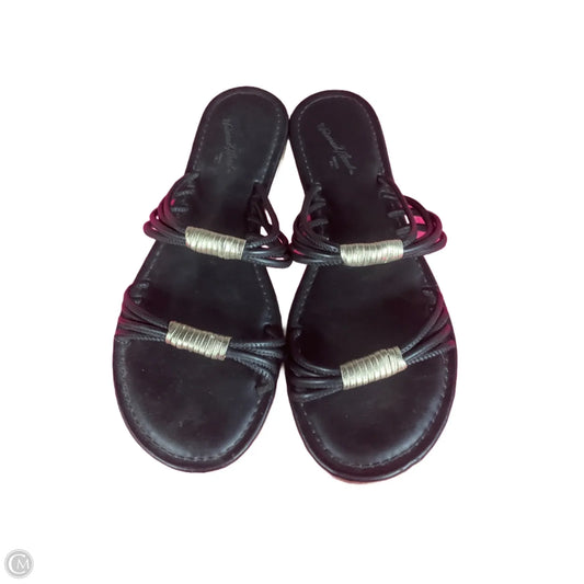 Sandals Flats By Universal Thread In Black, Size: 6.5