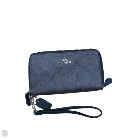 Wristlet Designer By Coach, Size: Medium