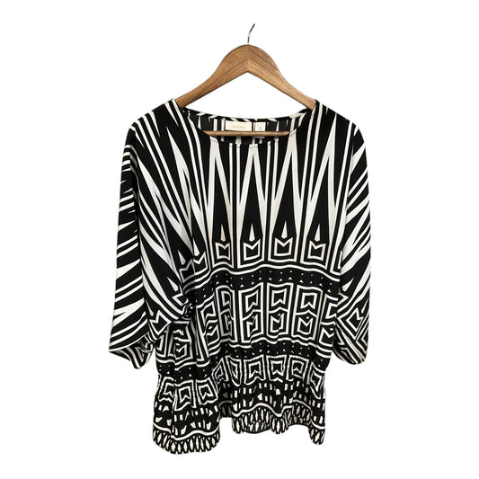 Top 3/4 Sleeve By Chicos In Black & White, Size: 3x