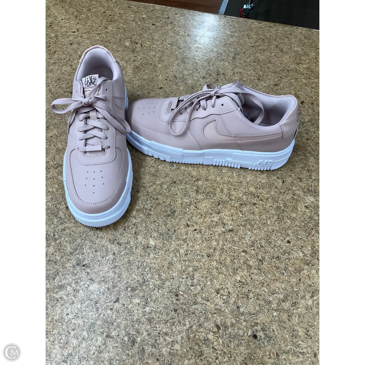 Shoes Sneakers By Nike In Mauve, Size: 12