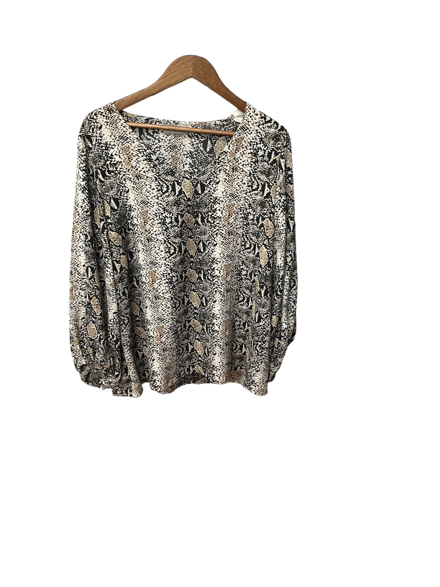 Top Long Sleeve Basic By Cmc In Animal Print, Size: Xl