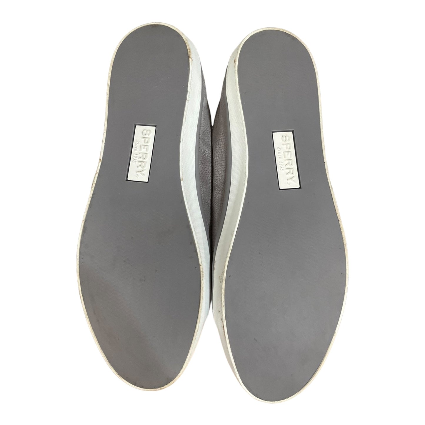 Grey Shoes Flats Sperry, Size 9