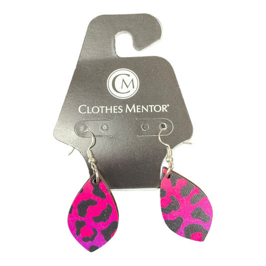 Earrings Dangle/drop By Clothes Mentor