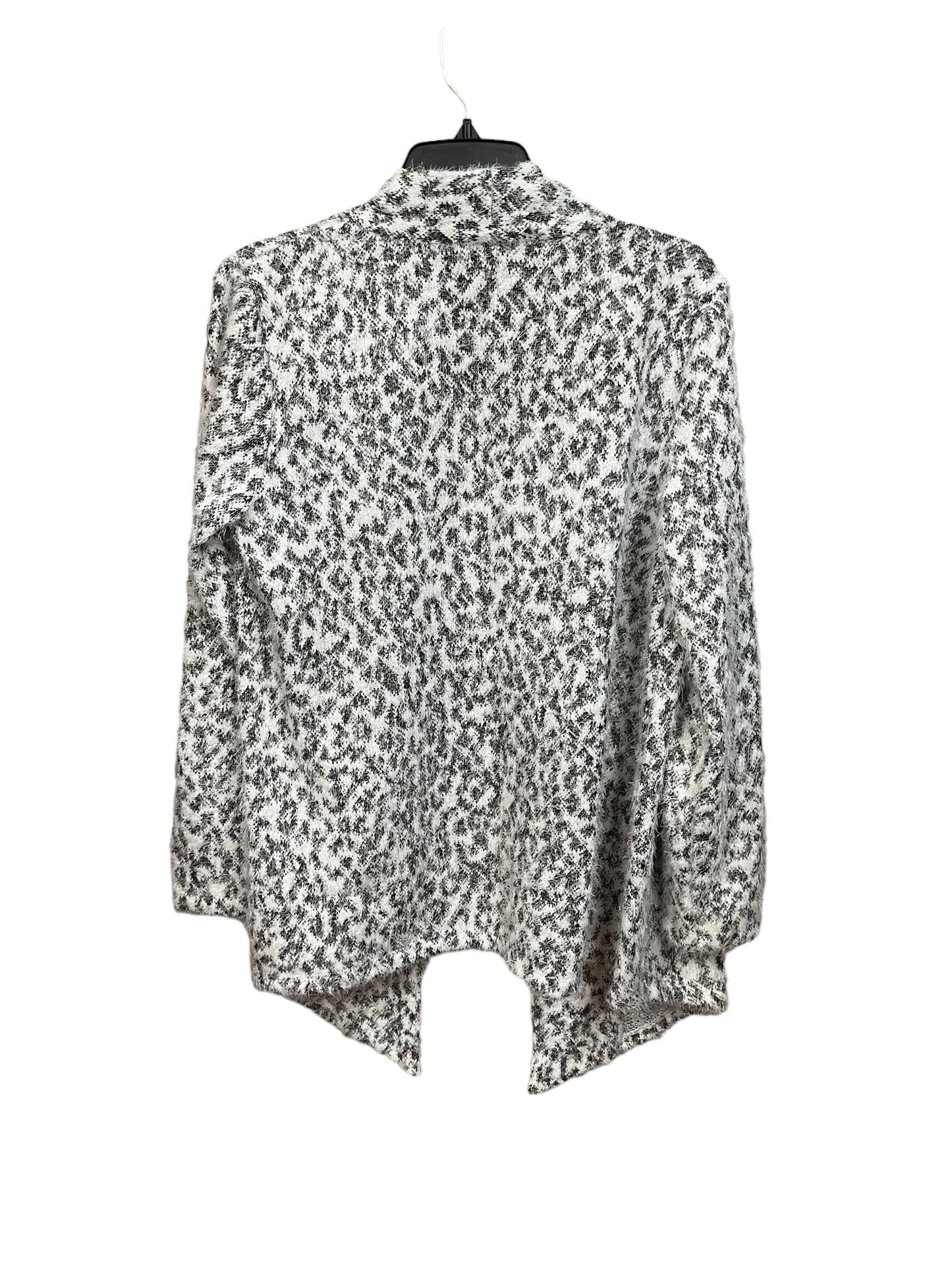 Sweater Cardigan By Vince Camuto In Animal Print, Size: M