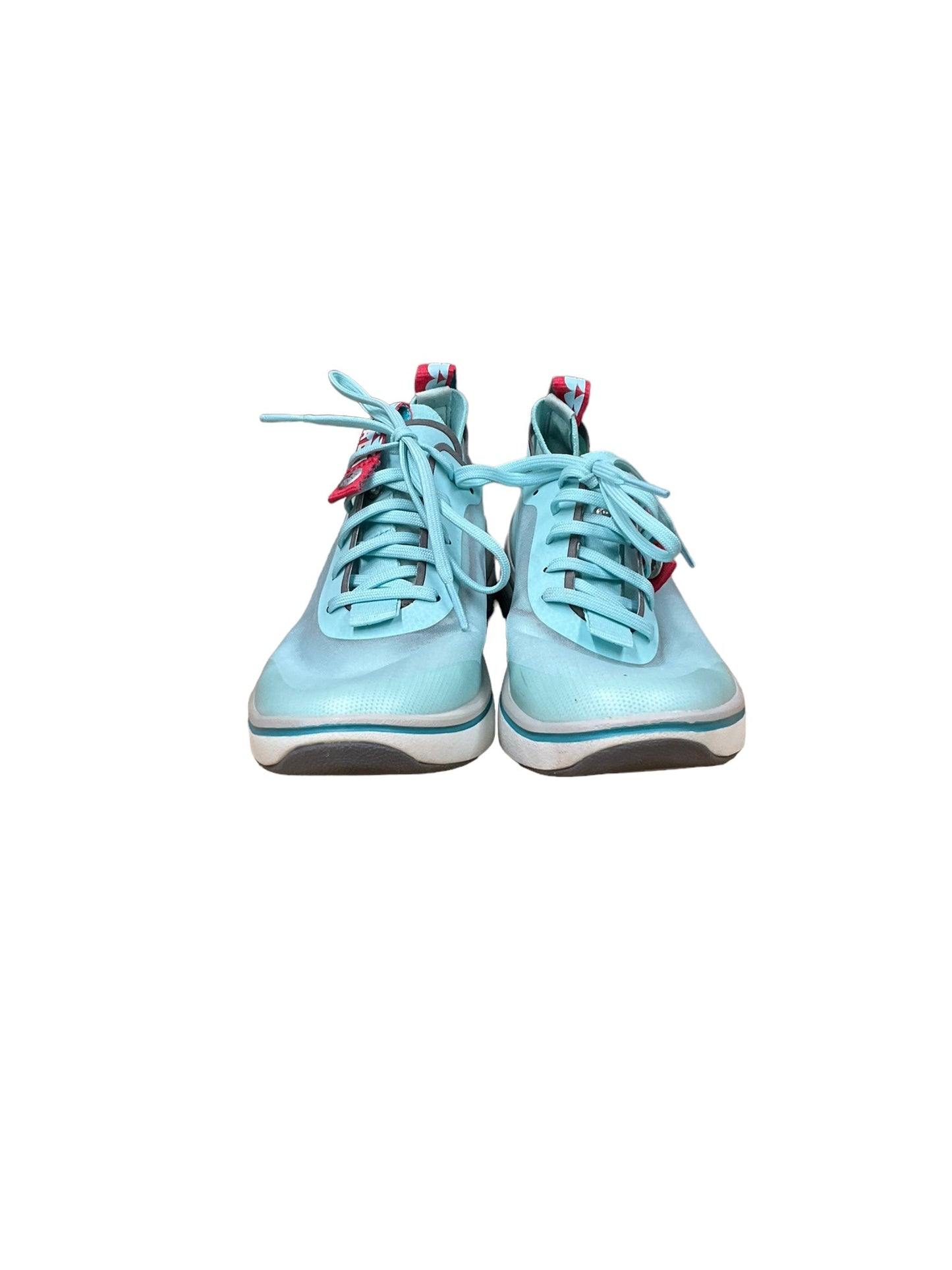 Blue & White Shoes Athletic Cmc, Size 6