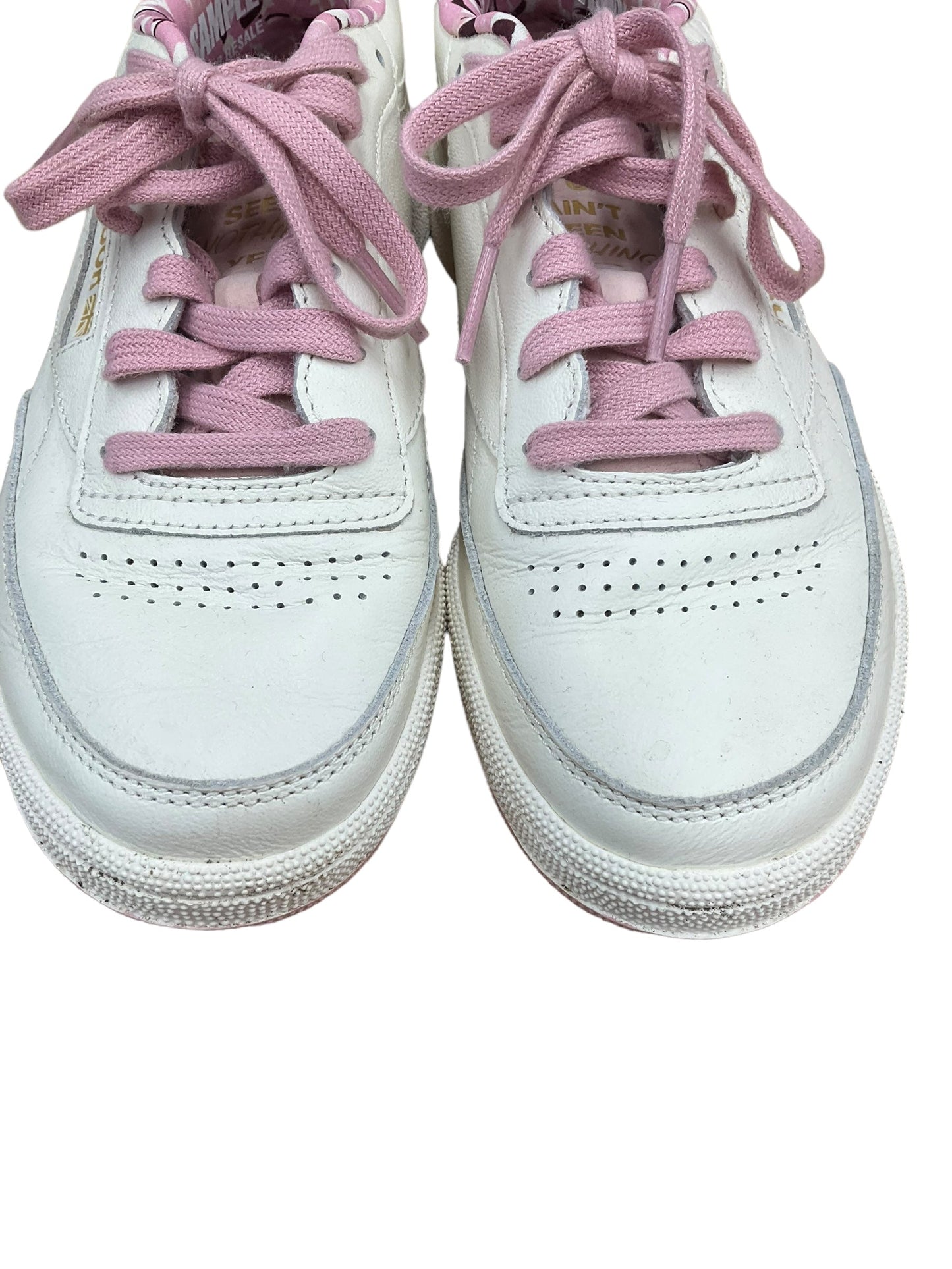 Purple & White Shoes Sneakers Reebok, Size 7