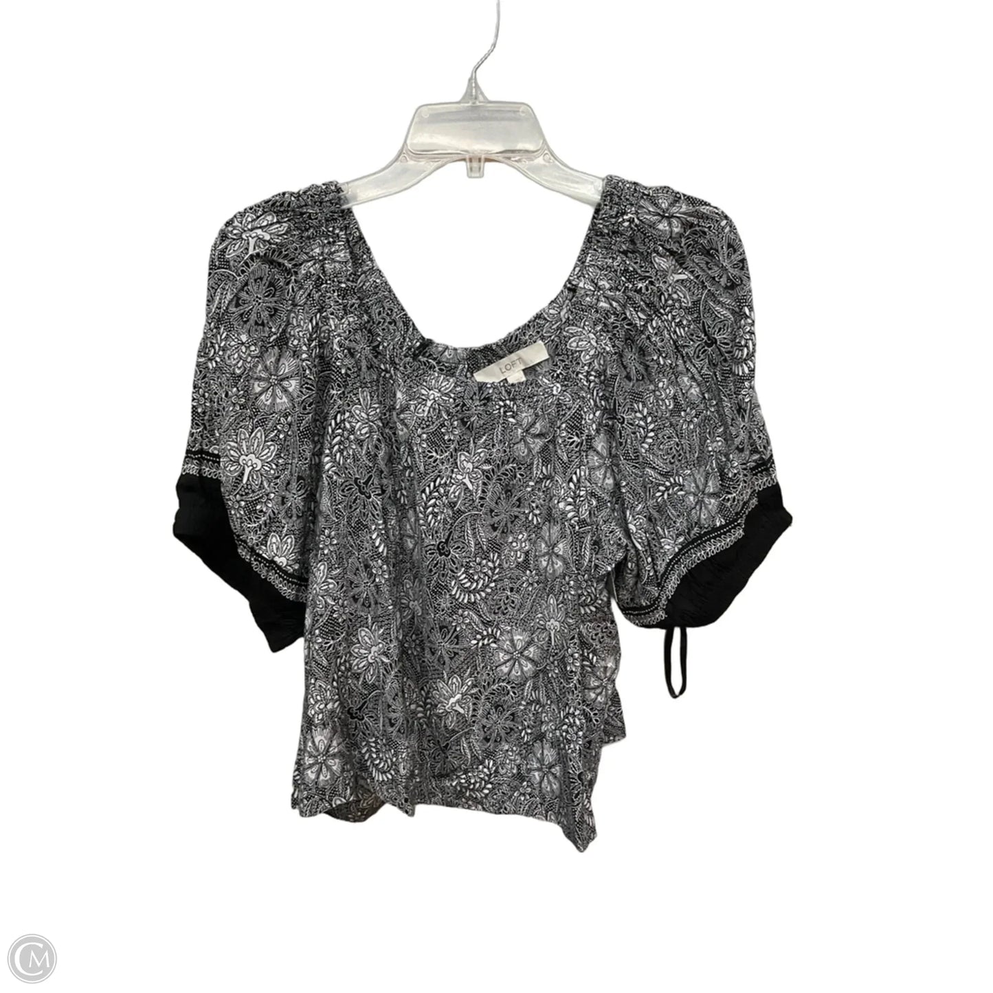 Top Short Sleeve By Loft In Grey, Size: Xl