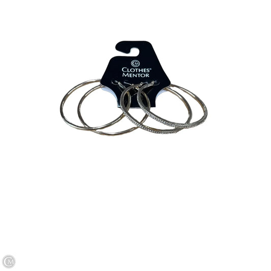 Earrings Hoop By Clothes Mentor, Size: 02 Piece Set