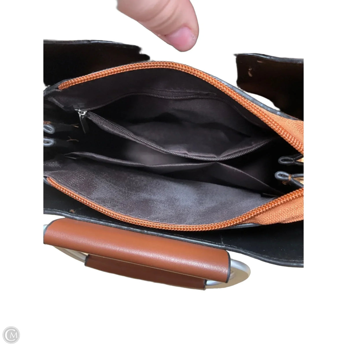 Crossbody By Clothes Mentor, Size: Medium