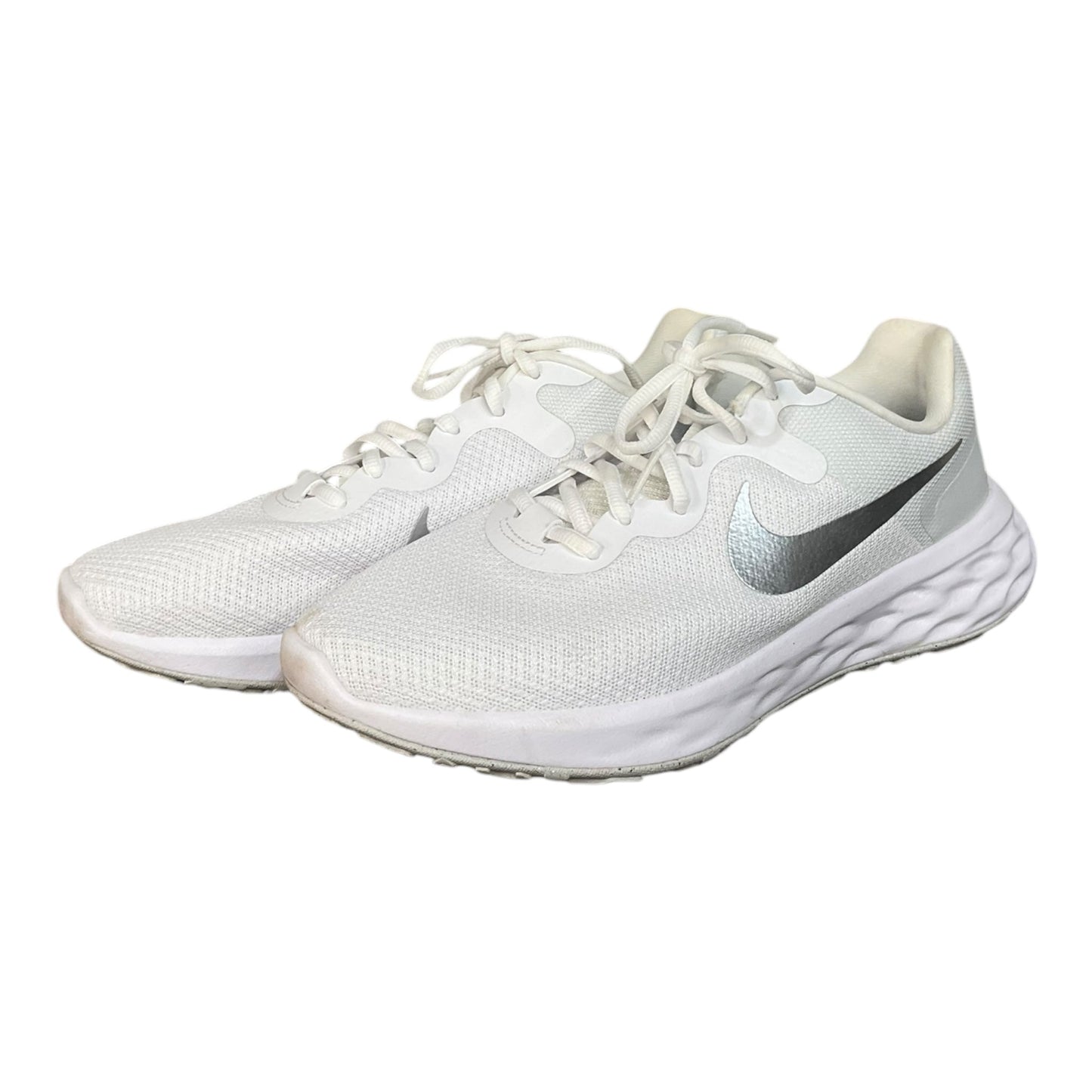 Shoes Athletic By Nike In White, Size: 10