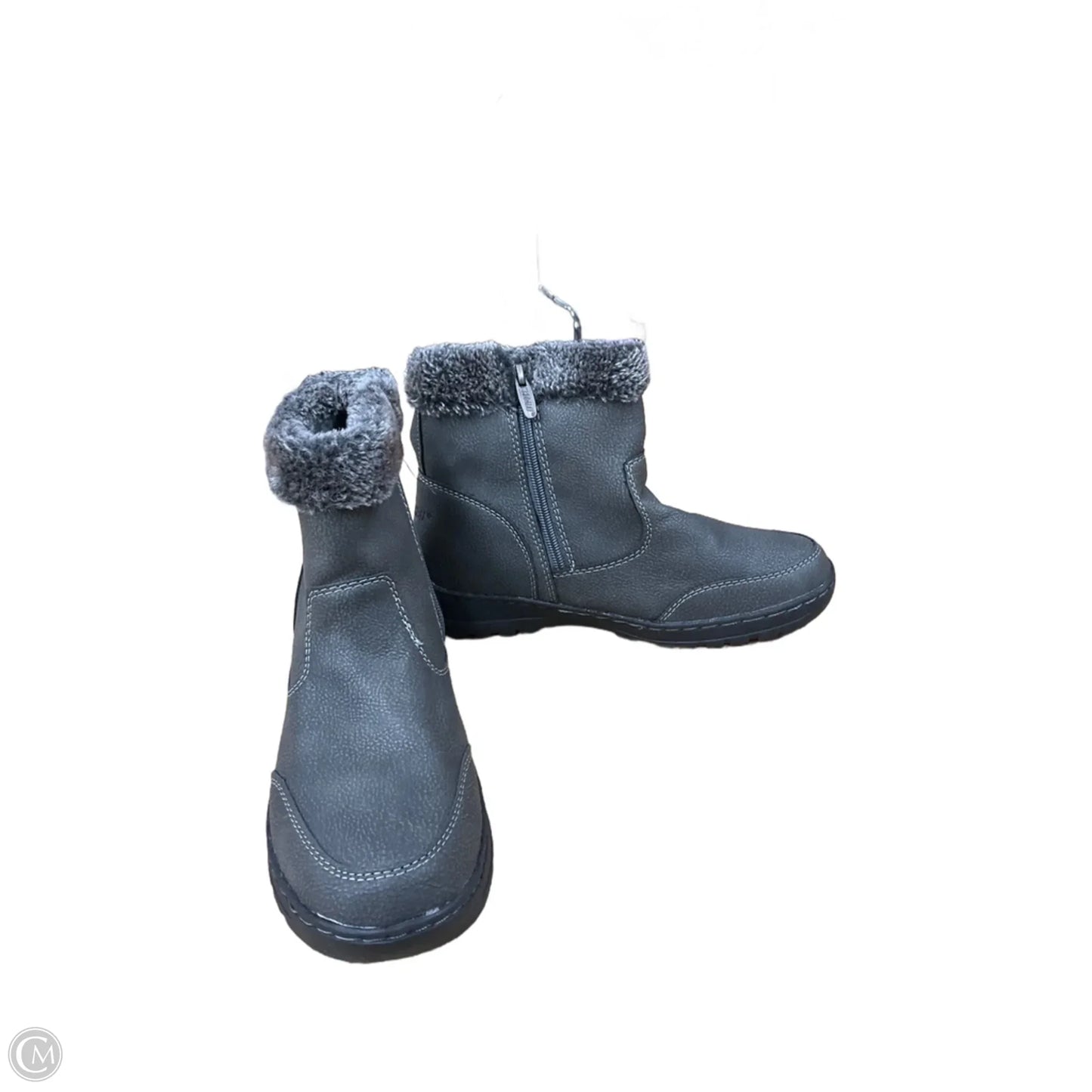 Boots Ankle Flats By Khombu In Grey, Size: 7