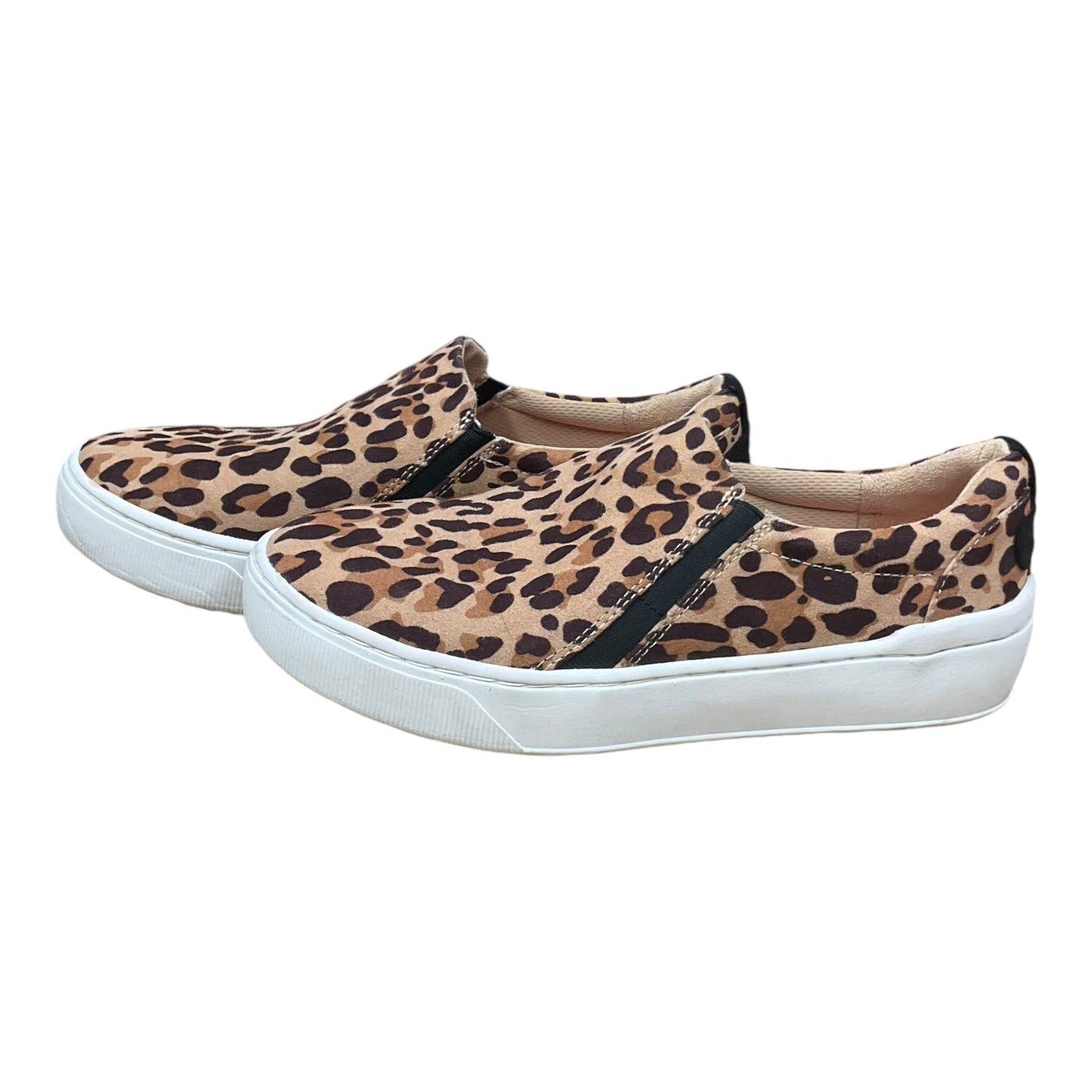 Shoes Flats By Clothes Mentor In Animal Print, Size: 6.5