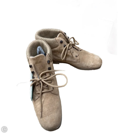 Boots Ankle Flats By Laura Scott In Tan, Size: 10