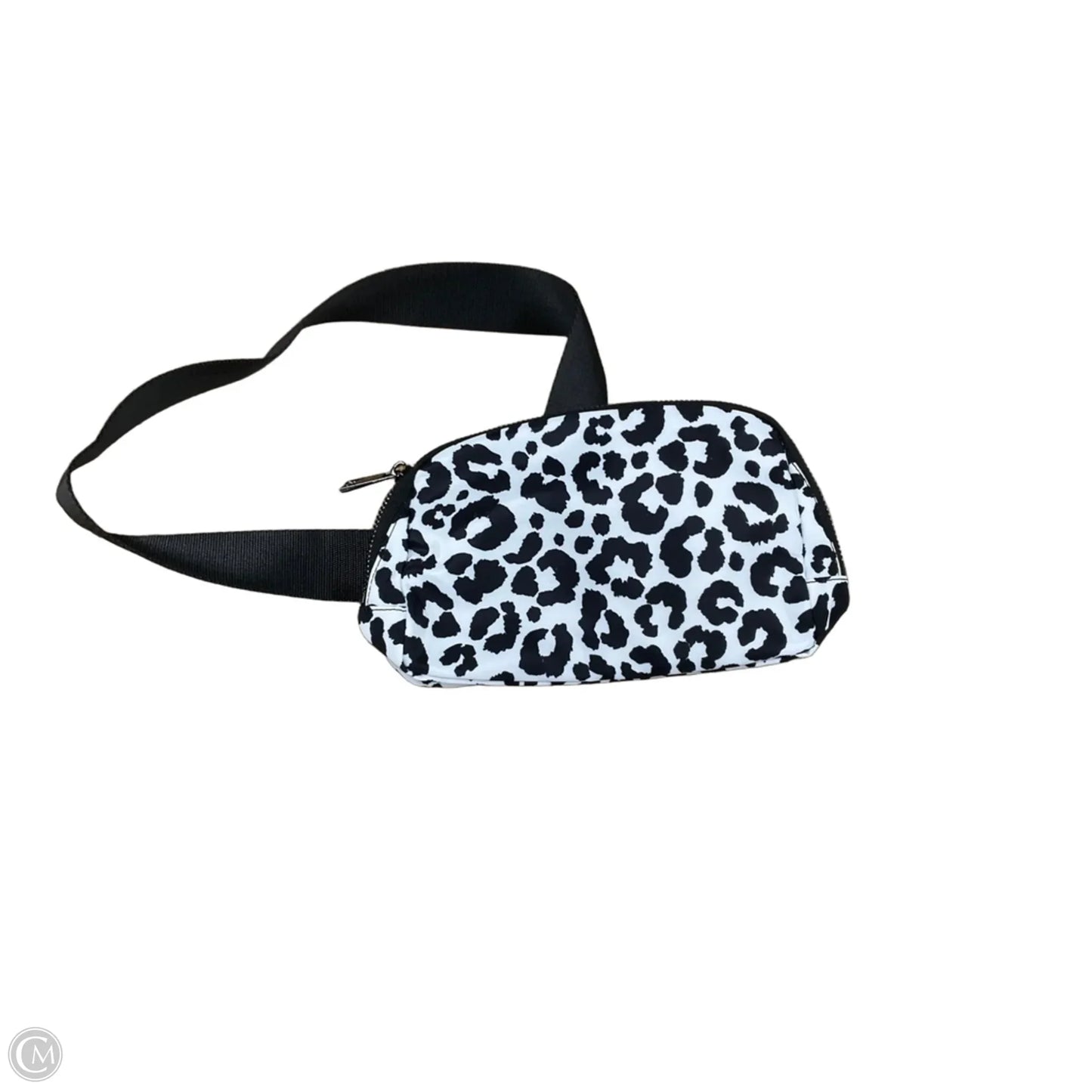 Crossbody By Clothes Mentor, Size: Medium