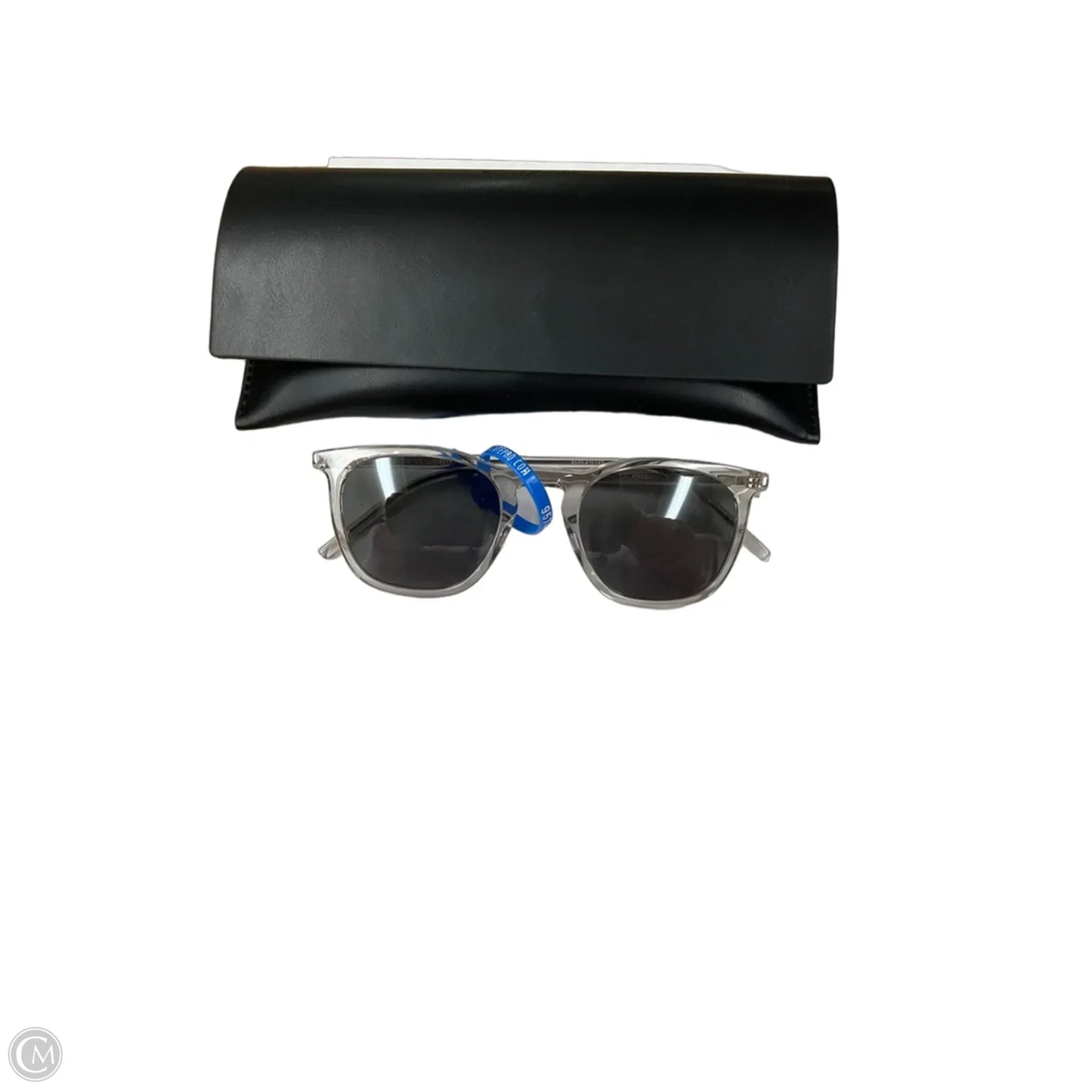 Sunglasses Luxury Designer By Clothes Mentor