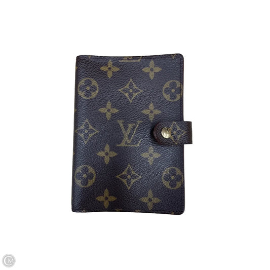 Ring binder Wallet Luxury Designer By Louis Vuitton, Size: Medium