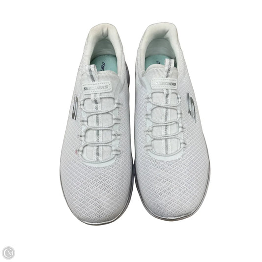 Shoes Sneakers By Skechers In White, Size: 8