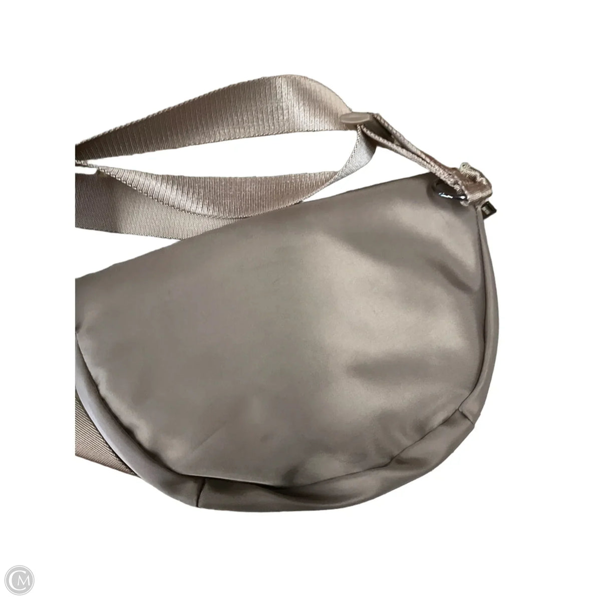 Crossbody By Clothes Mentor, Size: Medium
