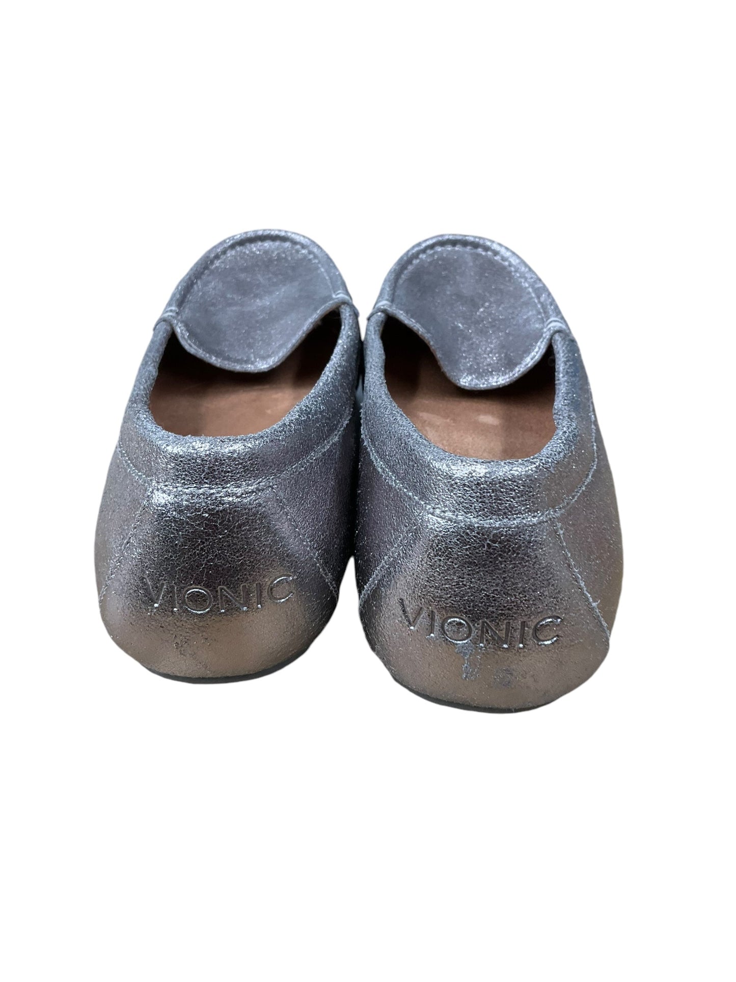 Shoes Flats By Vionic In Silver, Size: 9