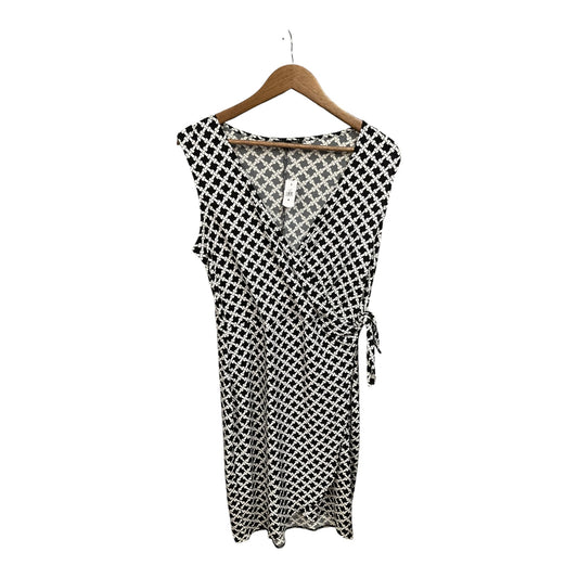 Dress Casual Midi By Banana Republic In Black & White, Size: M