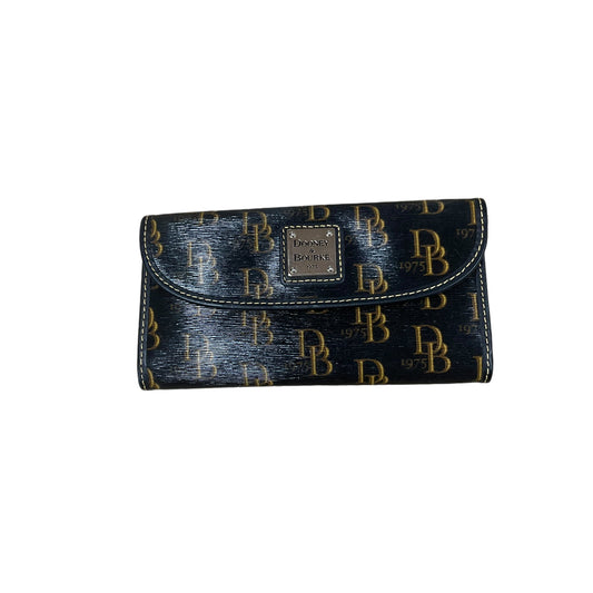 Wallet By Dooney And Bourke, Size: Medium