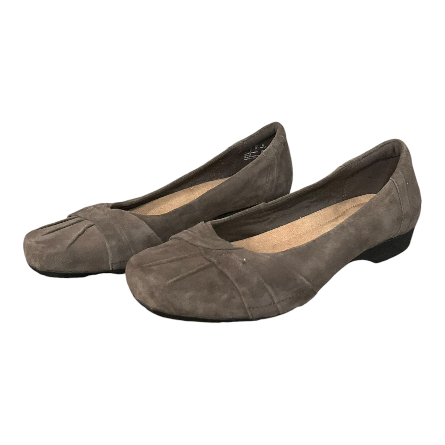 Shoes Flats By Clarks In Tan, Size: 7.5