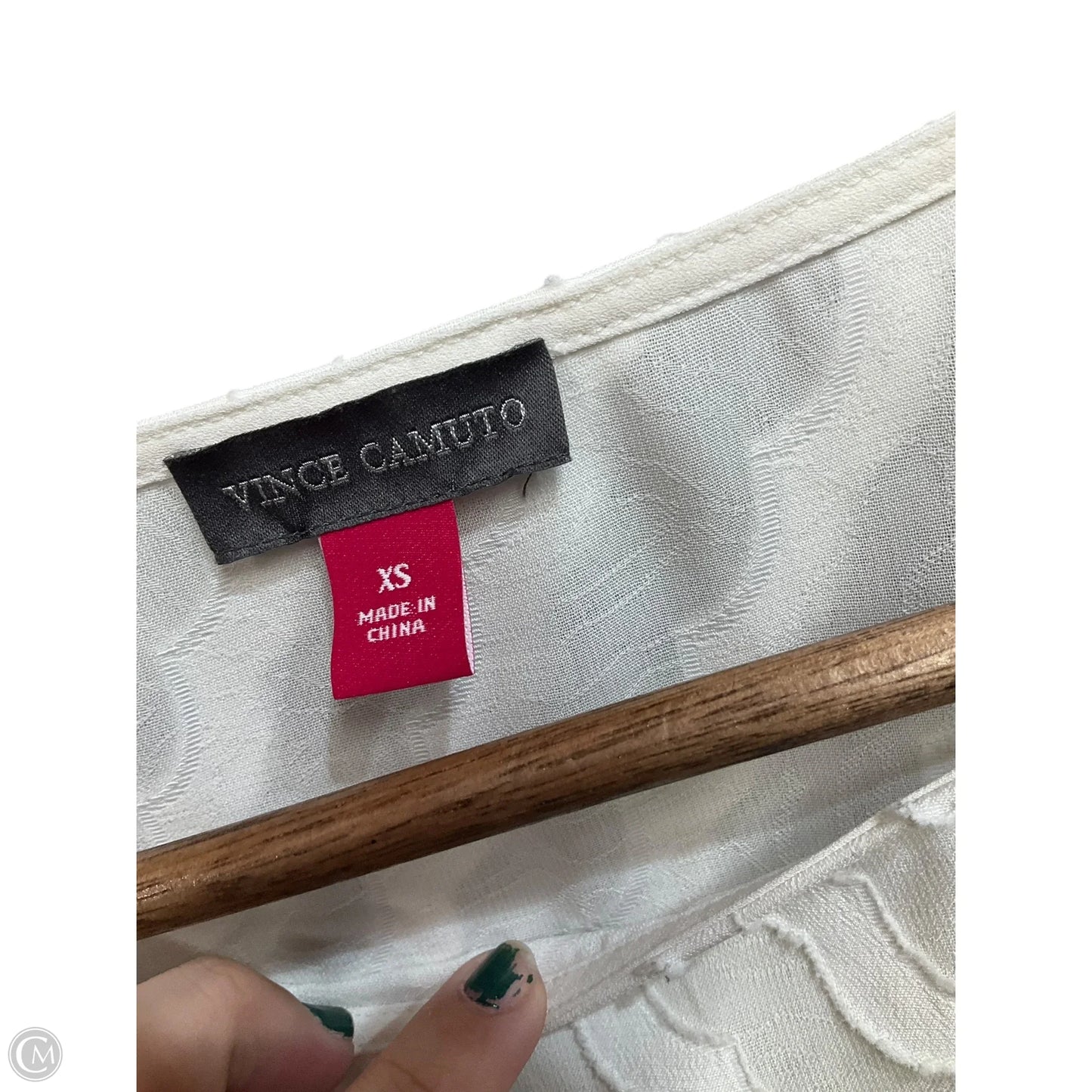 Blouse 3/4 Sleeve By Vince Camuto In White, Size: Xs