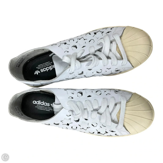 Shoes Sneakers By Adidas In White, Size: 7.5
