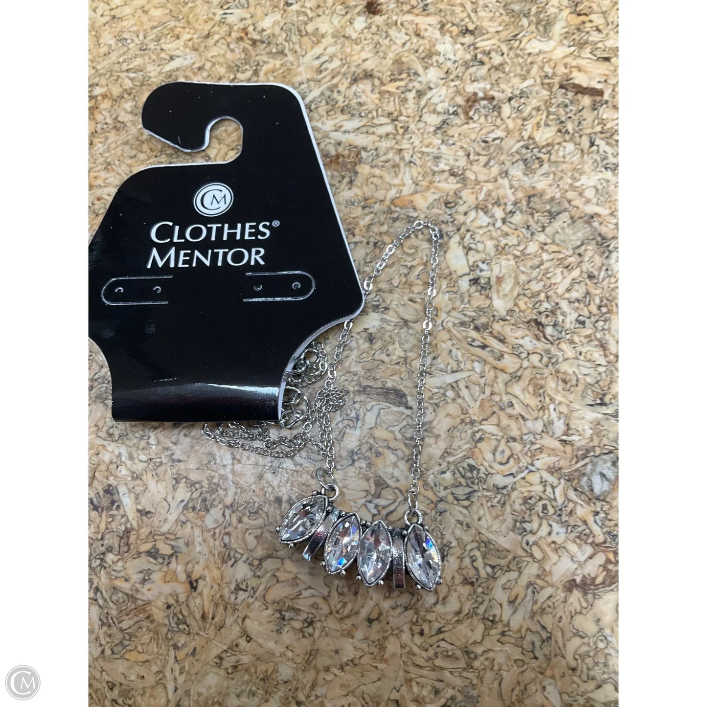 Necklace Chain By Clothes Mentor, Size: 02 Piece Set