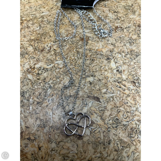 Necklace Chain By Clothes Mentor, Size: 02 Piece Set