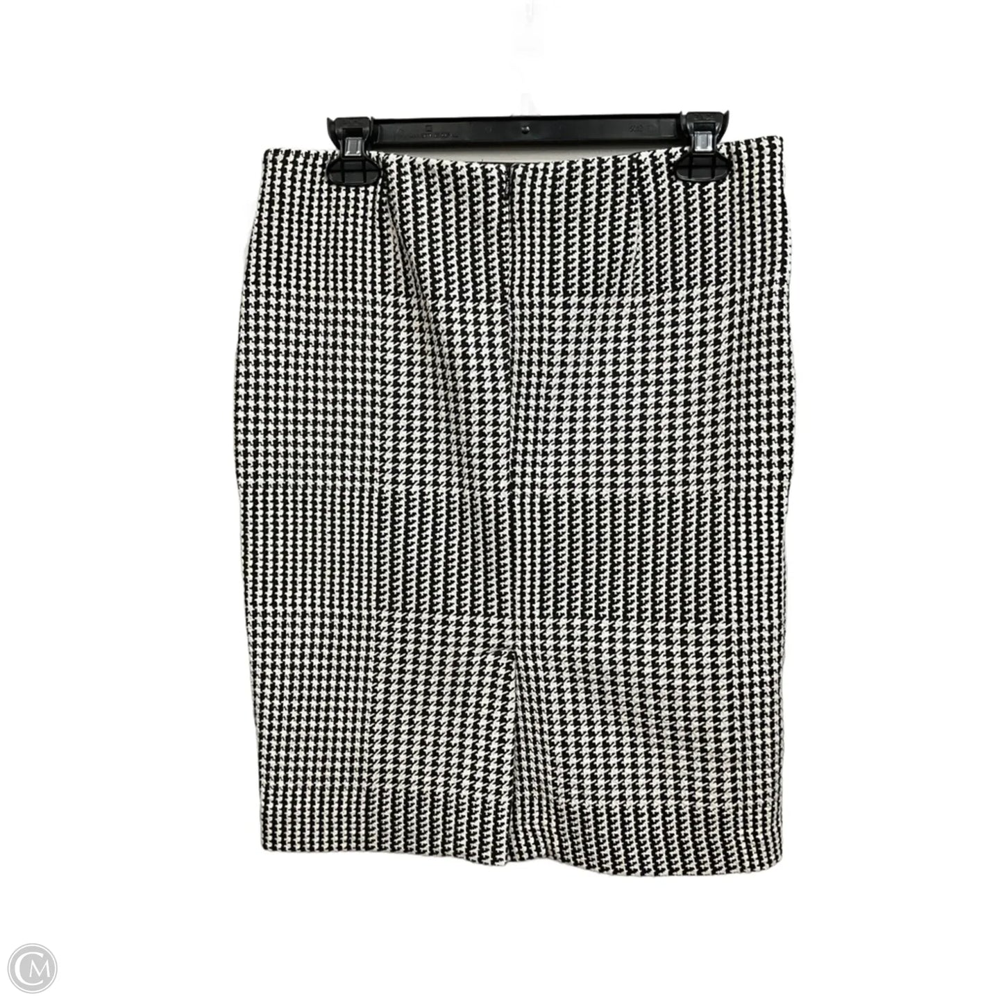 Skirt Mini & Short By Premise In Black & White, Size: 8