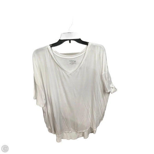 Top Short Sleeve Basic By Time And Tru In White, Size: Xxl