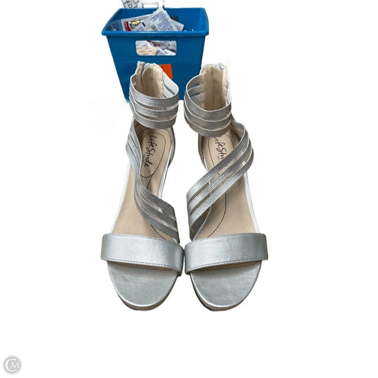 Shoes Heels Block By Life Stride In Silver, Size: 7.5