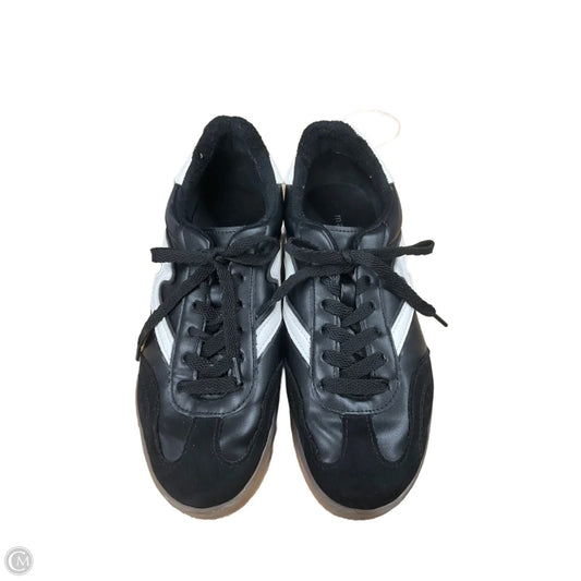Shoes Sneakers By Madden Girl In Black & White, Size: 7