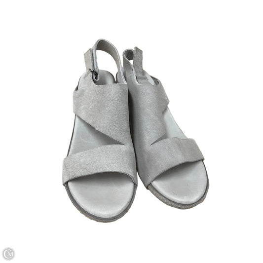 Sandals Heels Wedge By Cmc In Grey, Size: 9