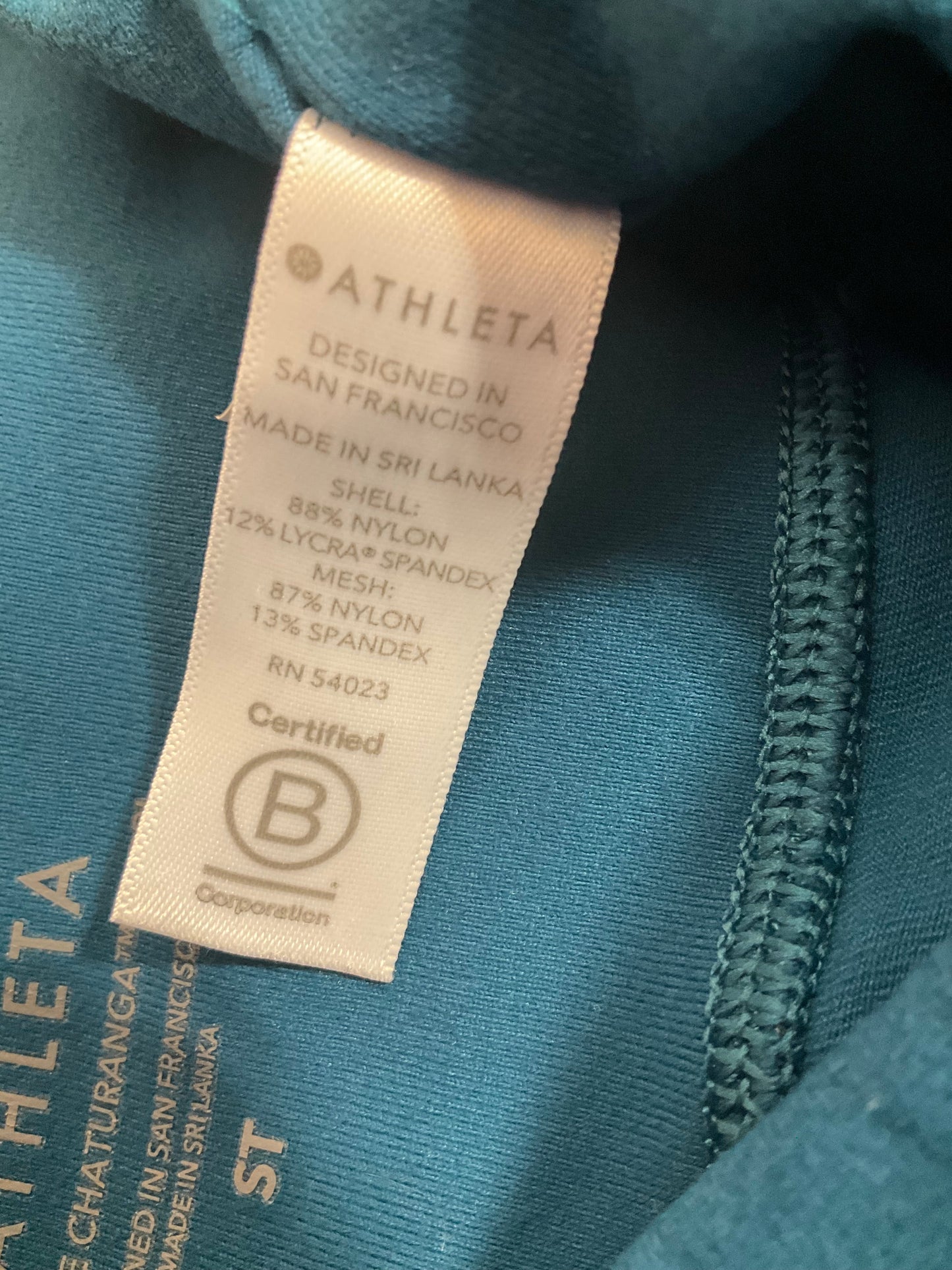 Athletic Capris By Athleta  Size: S