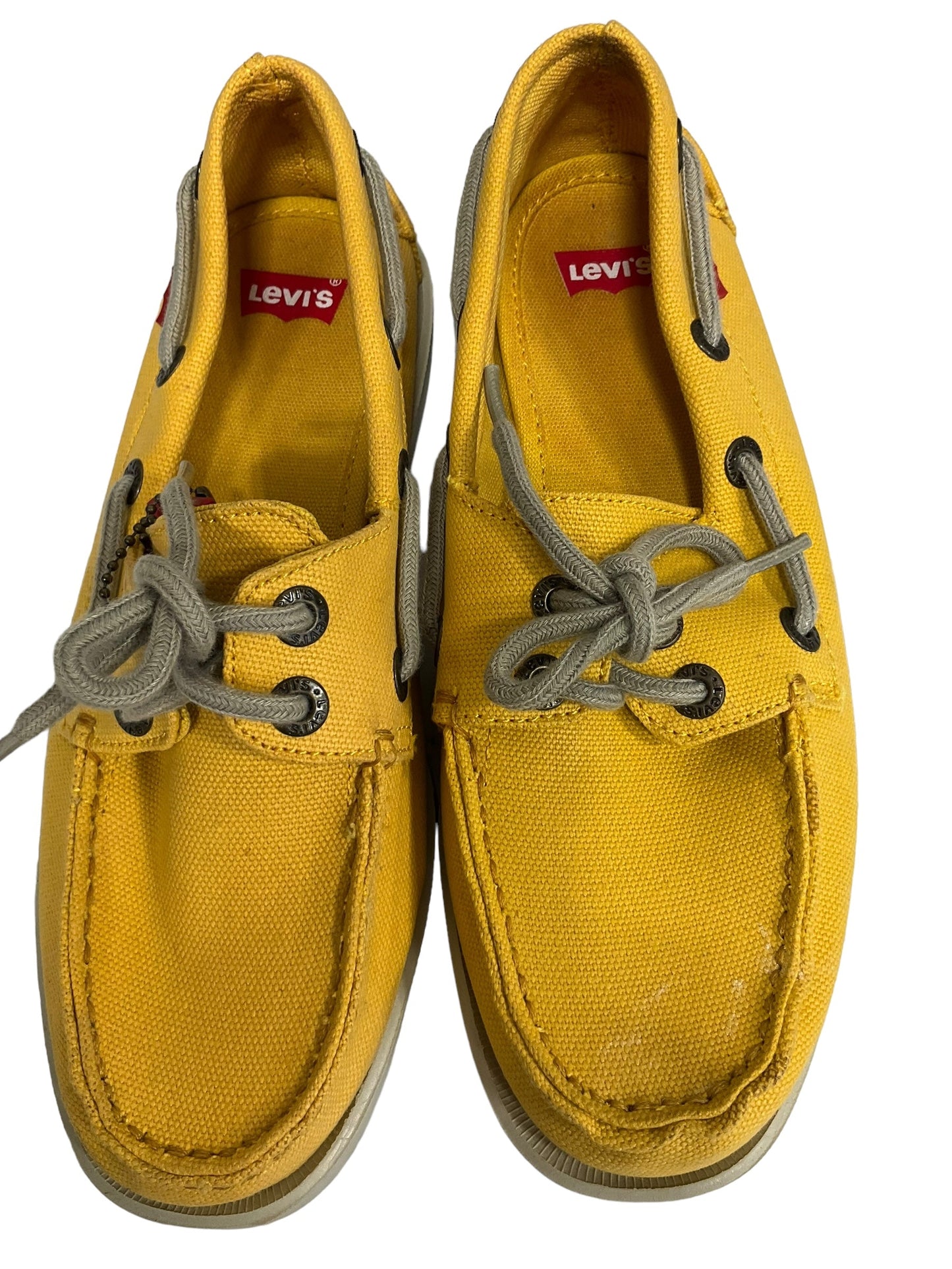 Yellow Shoes Flats Levis, Size 8