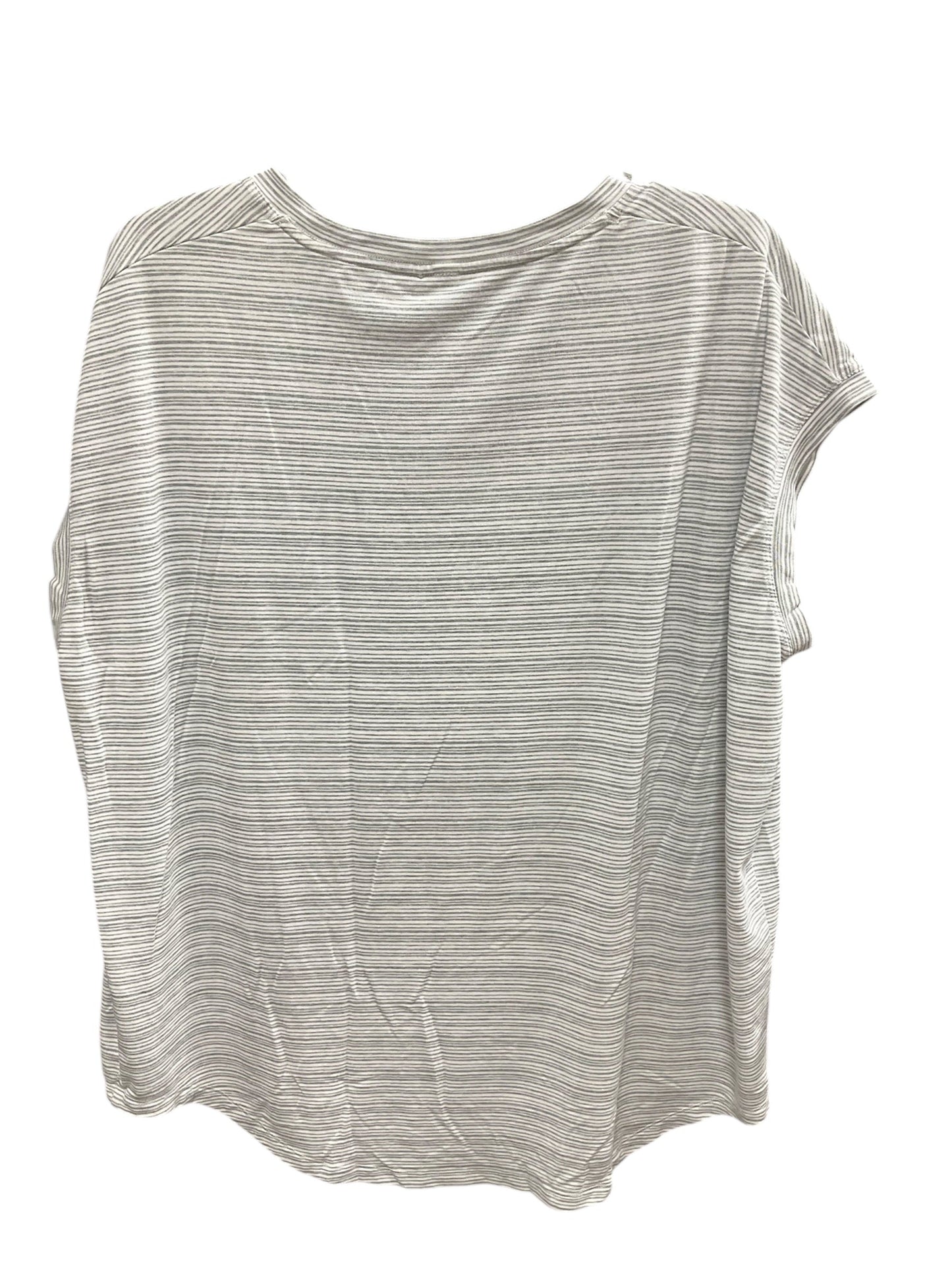 Athletic Top Short Sleeve By Athleta In Green & White, Size: Xl