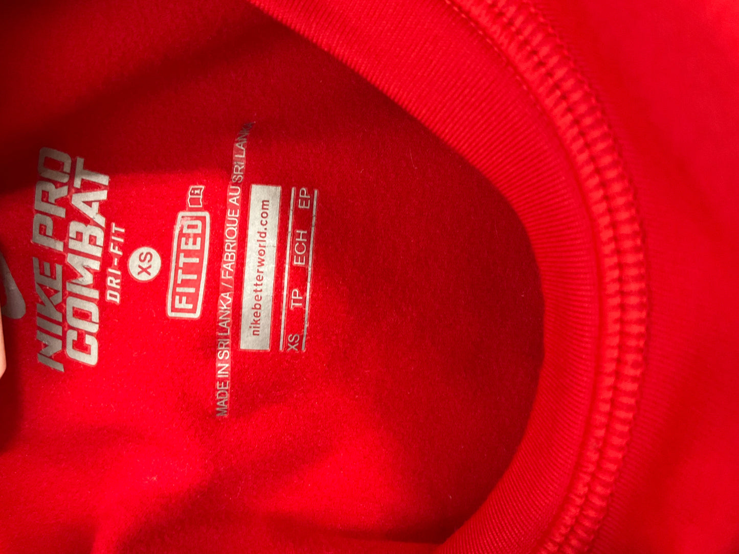 Athletic Top Long Sleeve Collar By Nike In Red, Size: Xs