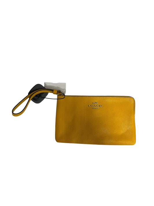 Wristlet Designer By Coach, Size: Small