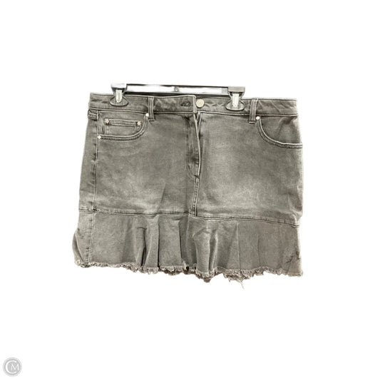 Skirt Mini & Short By Michael By Michael Kors In Grey, Size: 14