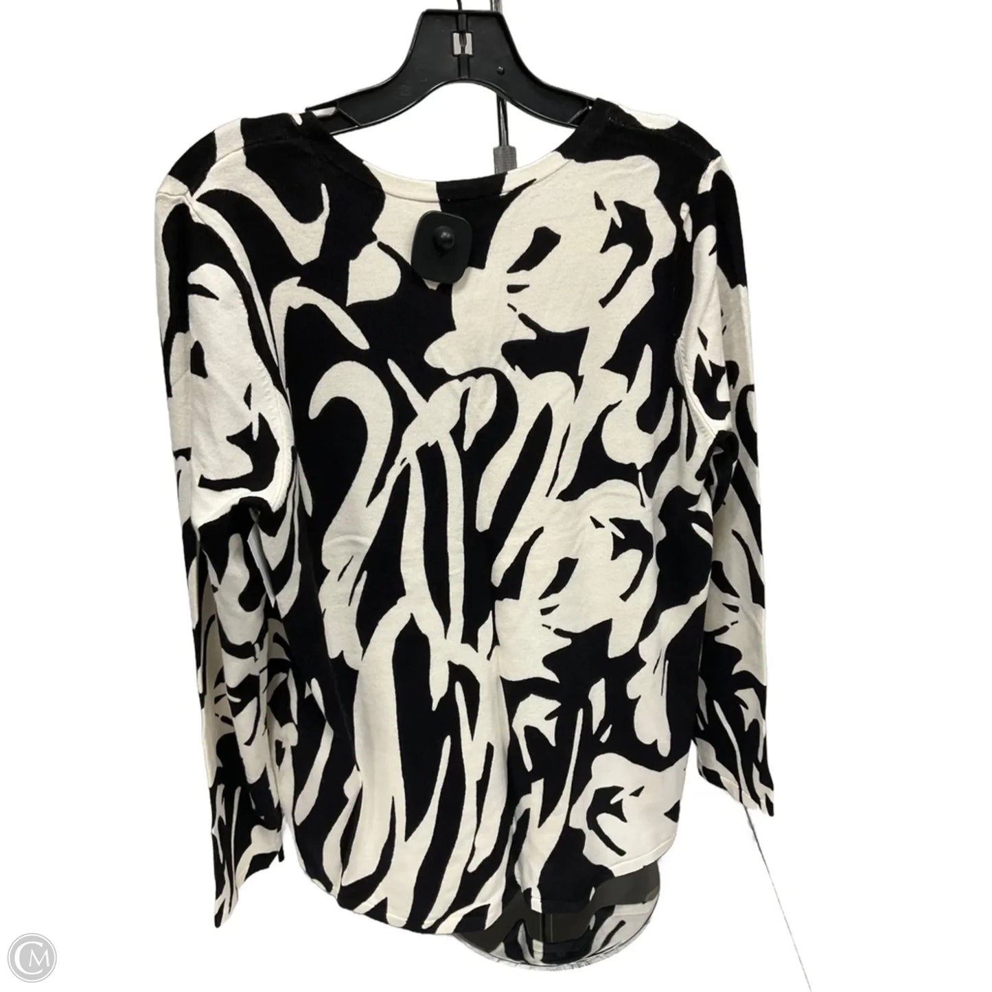 Top Long Sleeve Basic By Chicos In Black & White, Size: L