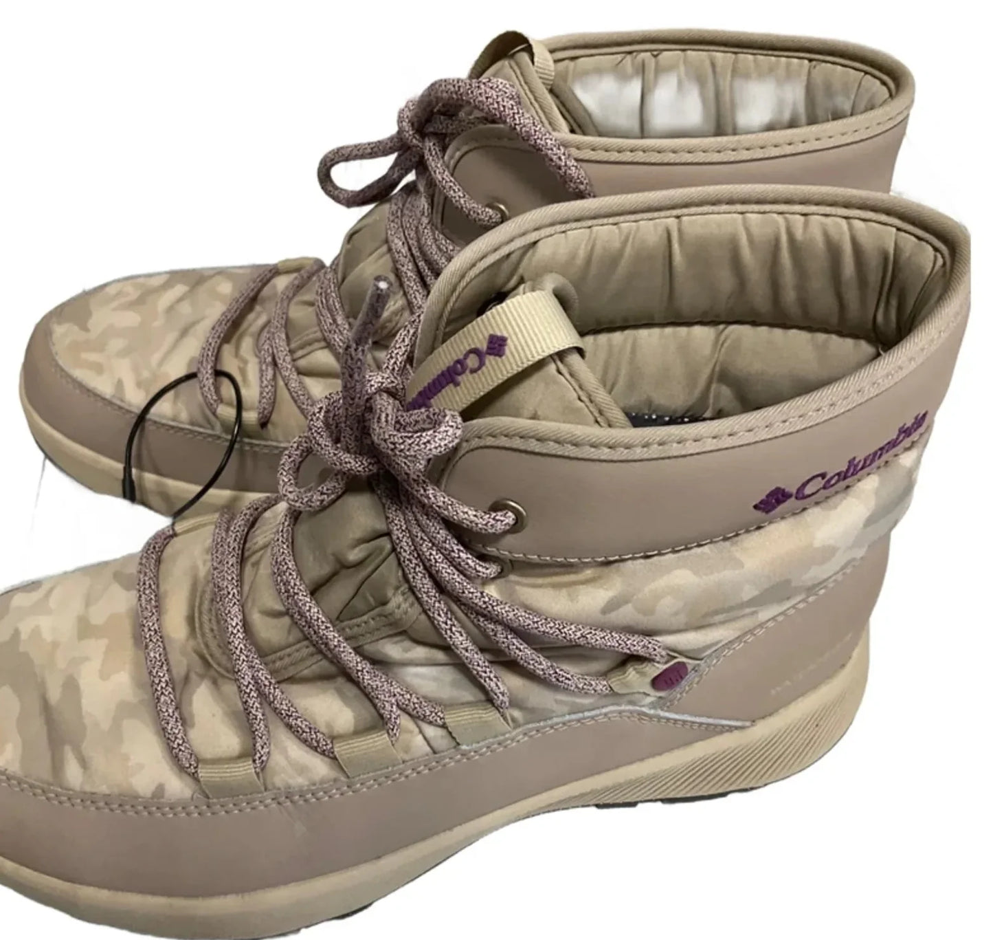 Boots Hiking By Columbia In Tan, Size: 9.5