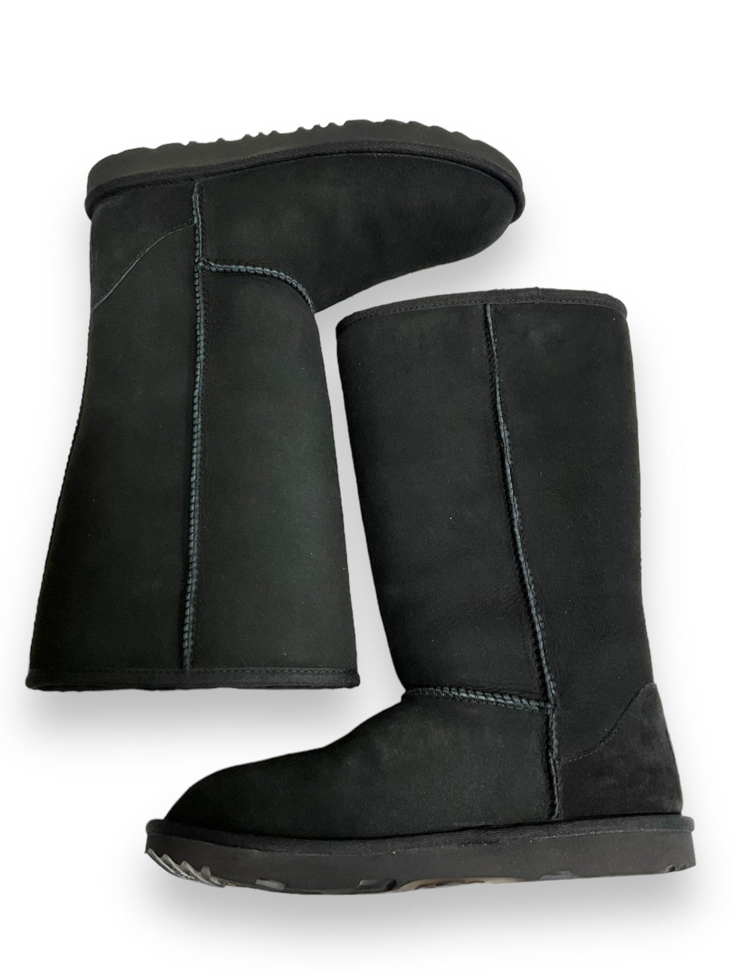 Black Boots Mid-calf Flats Ugg, Size 6