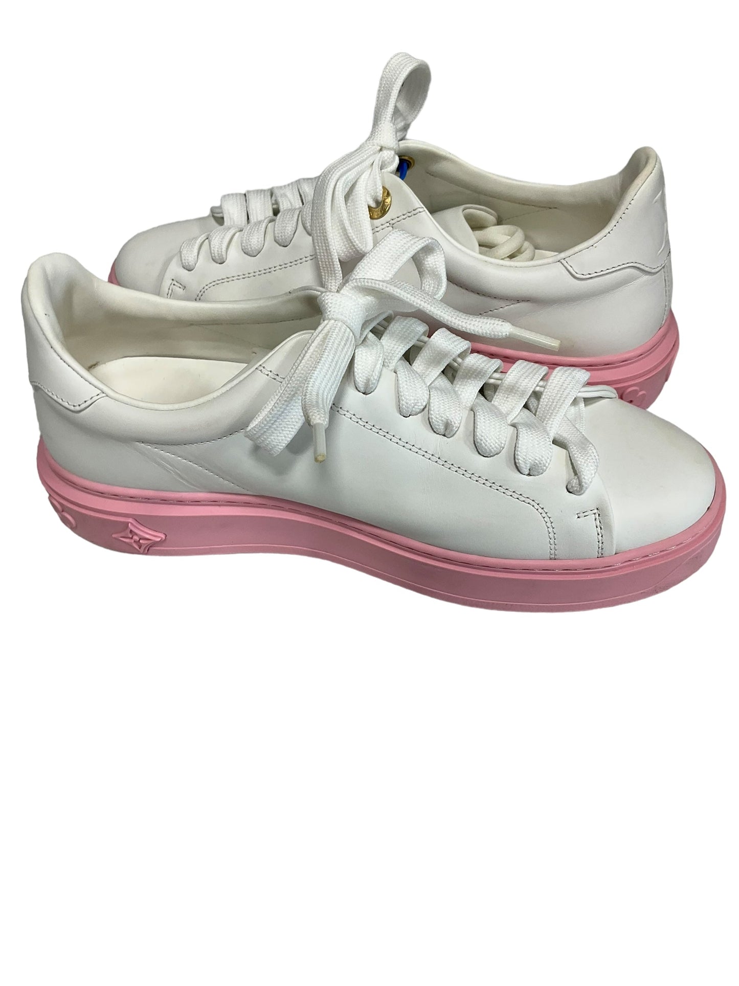 White Shoes Athletic Louis Vuitton, Size 7