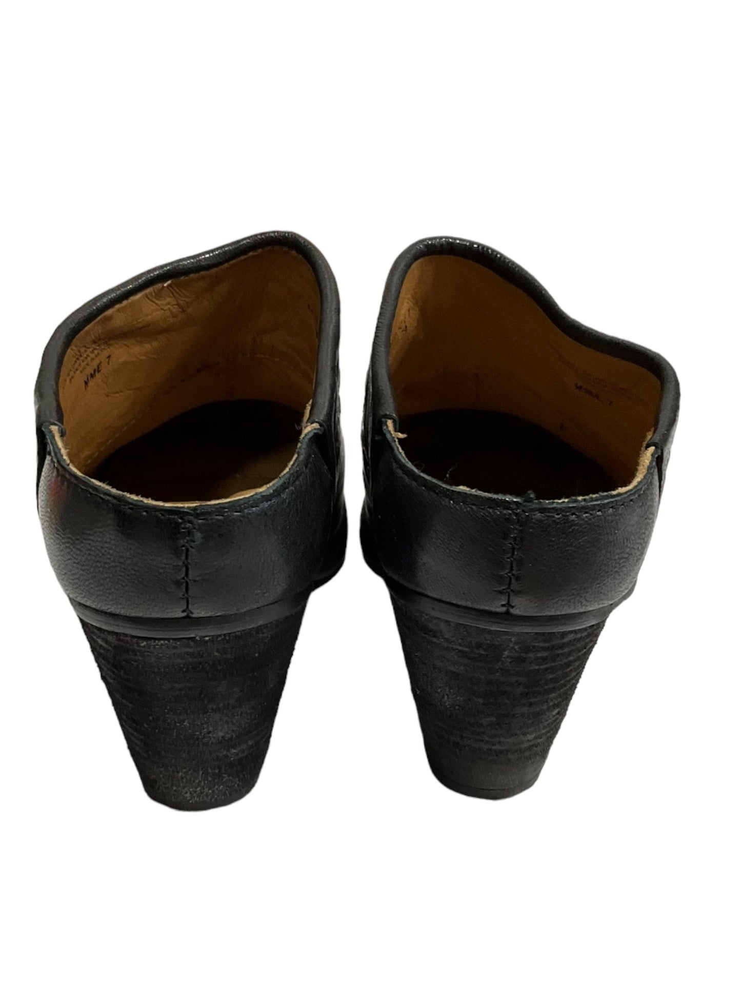 Black Shoes Heels Block Sofft, Size 7